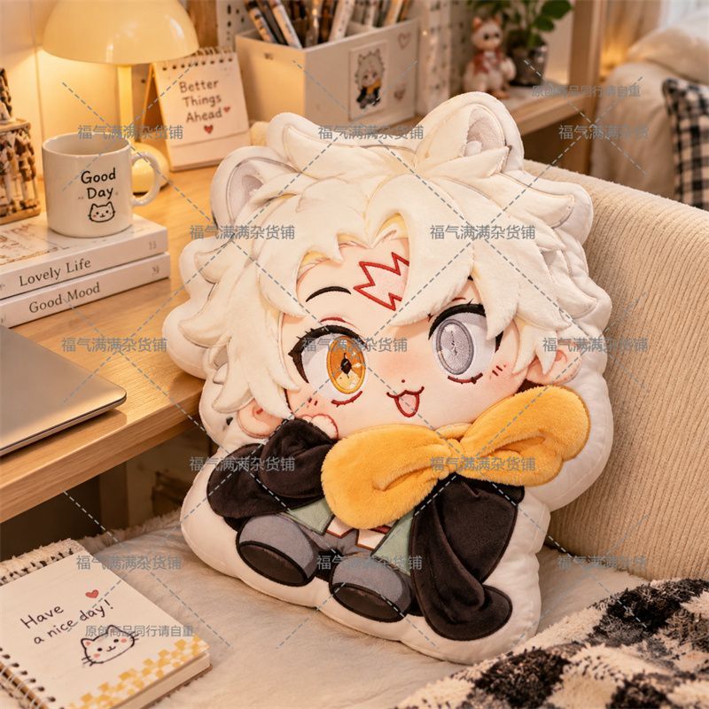Throw Pillow - すばるなつき。かわいいぬいぐるみクッション。アニメグッズ。お部屋のソファの装飾や、アニメファンへのプレゼントに最適。