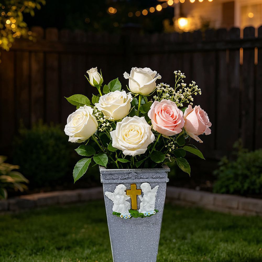 樹脂製のソーラークロス（十字架）天使の墓石型花瓶。屋外用で、 - Vase Decor のレビューと価格